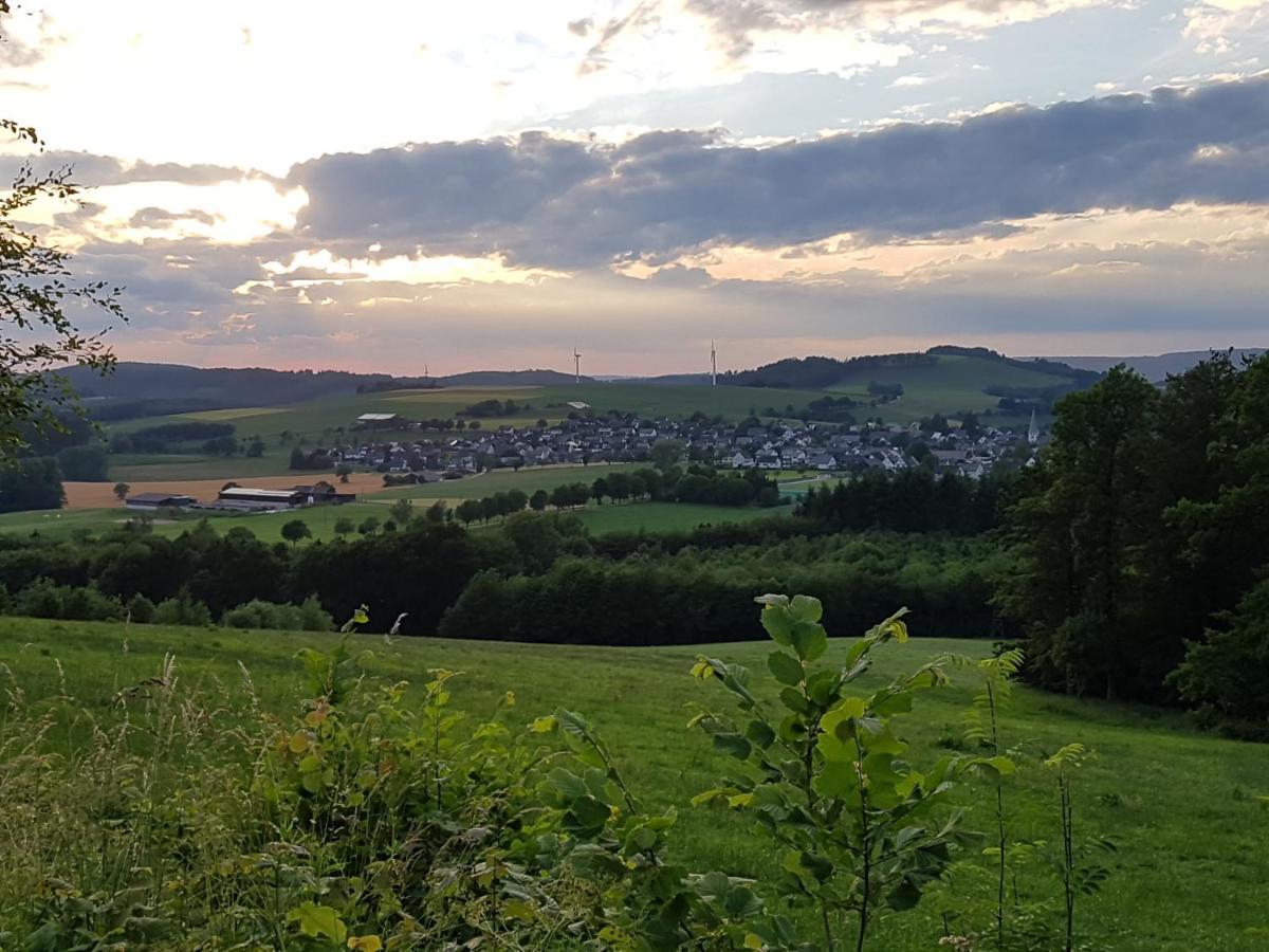 Pilgrims "Franz" Grosszuegige Unterkunft Sauerland Meschede Exteriör bild